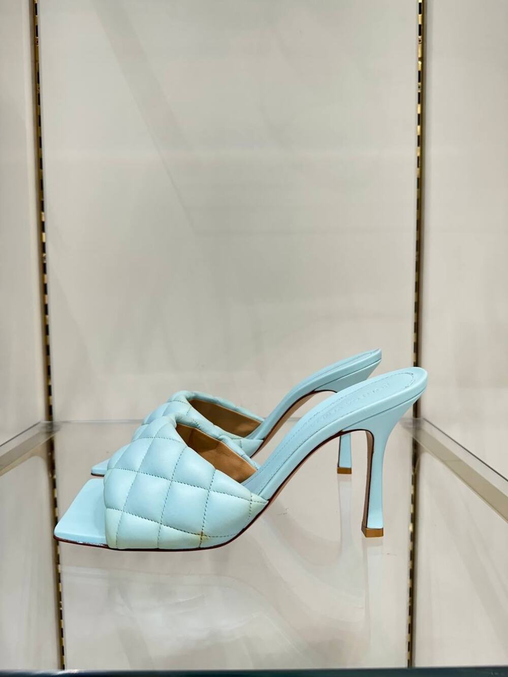 Bottega Veneta Light Blue Quilted Leather Lido Slide Sandals Sz.40
